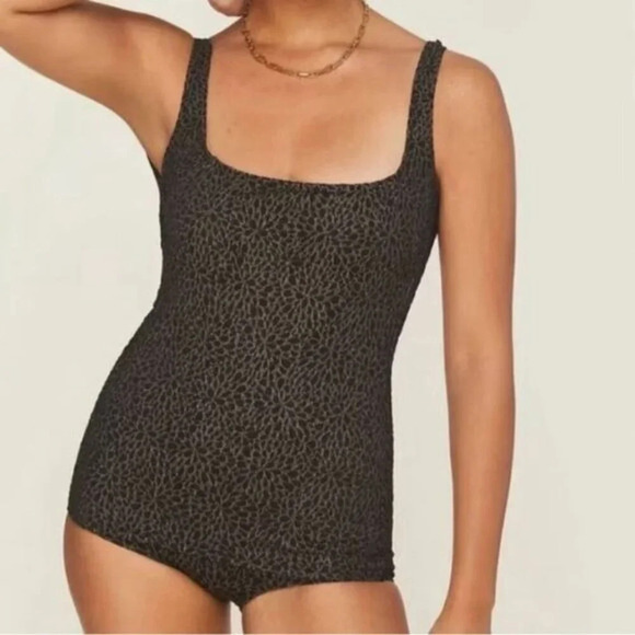 Demi Moore X Andie Swim The Marseilles One Piece Black Lurex Jacquard Size Small - Picture 2 of 8